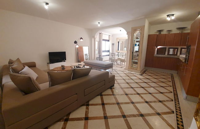 Golden Tulip APT Spacieux Avec Deux Terrasses - Foto 10