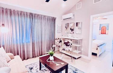 The Miami Grove Oasis - Photo 28