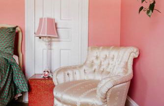 Retro Gem Box Victorian Steps from Irvine Park - Foto 17