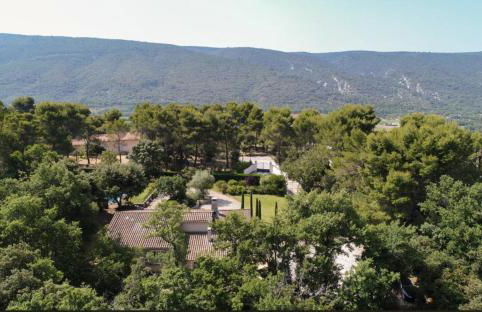 le jas de Saint Hilaire - Photo 2