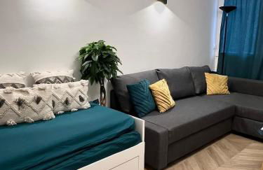 PARIS-MONTROUGE Magnifique appartement- très cosy pour 1 - 6 personnes refait à NEUF -ENTIRE APARTMENT LUXURIOUS AND WARM -Montrouge Paris 14ème - Proche Aéroport Orly Parc Expositions Porte de Versailles FREE WIFI GRATUIT - Foto 1