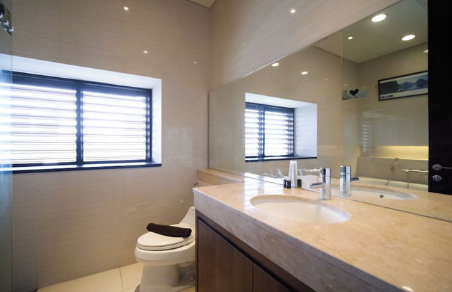 Strategic And Spacious 2Br At Sumatra36 Apartment - Foto 31