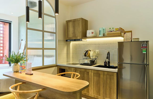 KIN WANDER TAN PHONG, THE MOONAGE - Foto 58