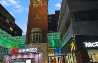 "HOME FROM HOME" - Next to Hilton - City Centre 2 Bedrooms Apartments with Kitchen - in Milton Street - Your own Apartment in Victoria Centre Shopping Centre - 24 Hours Access - Parking Cars or Vans from Five Pounds a Day - Sunday 1pm Check-out - Foto 69