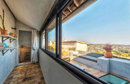 TOWNHOUSE MOUGINS in the old village, fantastic view, sea and mountains - Foto 13