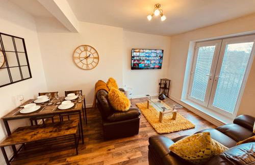 Spanish City View 2, Luxury Sea Front Apartment Free Onsite Parking - Foto 16