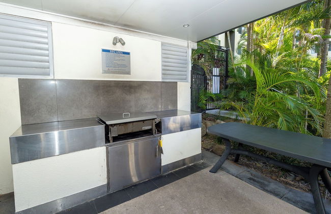 Currumbin Sands Holiday Apartments - Photo 61