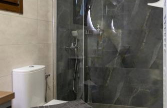 Το Σπίτι της Γιαγιάς 2 (Grandma's House 2) - Foto 34