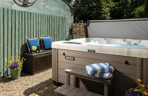 Draycott Farm - Photo 1