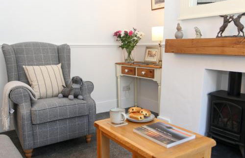 Contractor Friendly 2-Bed - Fast Wi-Fi & Netflix - Photo 27