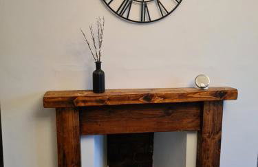 Spacious Mytholmroyd Apartment with River Views - Photo 23