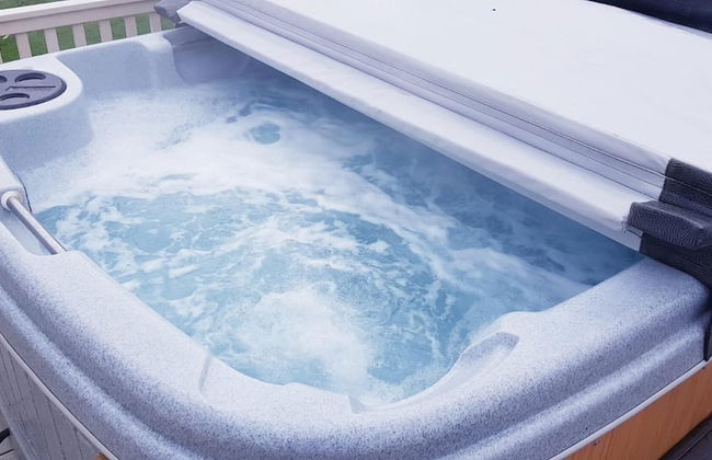 Charming 3-bed Retreat With Hot Tub-northumberland - Foto 1