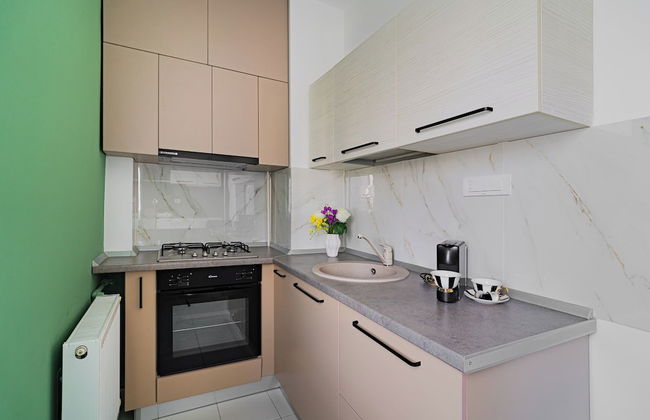 Cismigiu Park Studio - Fresh & Serene Flat with Light-Filled Interiors - Foto 13