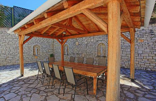 Beach Villa Oneiro - Photo 10