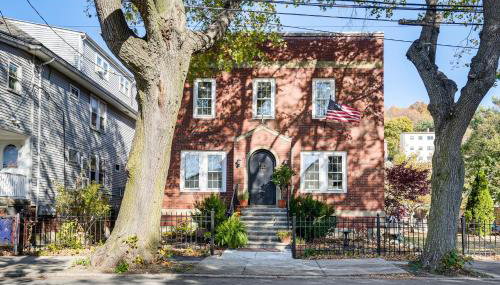 Walk to Constitution Beach Mid-Century Boston Gem - Foto 3