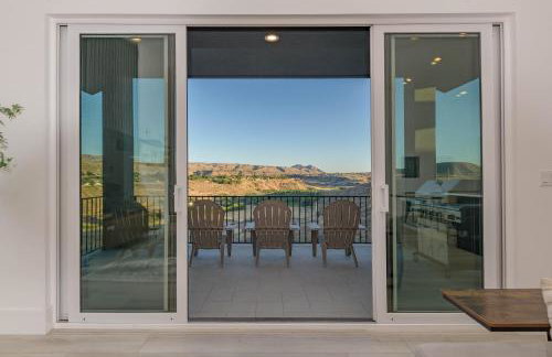 Cliffside Modern Villa - Hot Tub Stunning Views - Foto 15