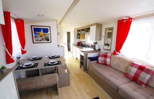 Lovely 2-bed Static Caravan in Rhyl - Foto 7