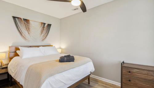 Spacious Home with Game Room - 9 mins from Cedar Point - Foto 2