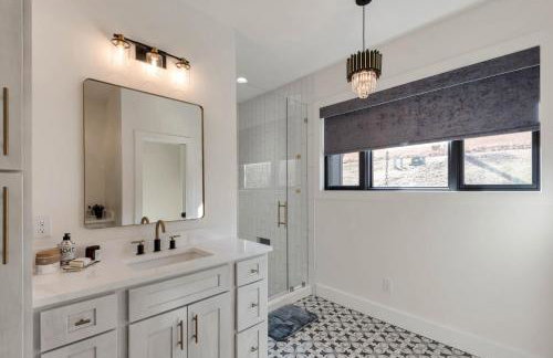 Lux Riverfront Retreat- Hot Tub, Game Room, Views! - Photo 22