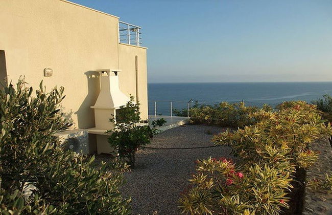 Coordinates are : 35.3480640, 33.5800703, Seacliff Villa, North Cyprus - Foto 19