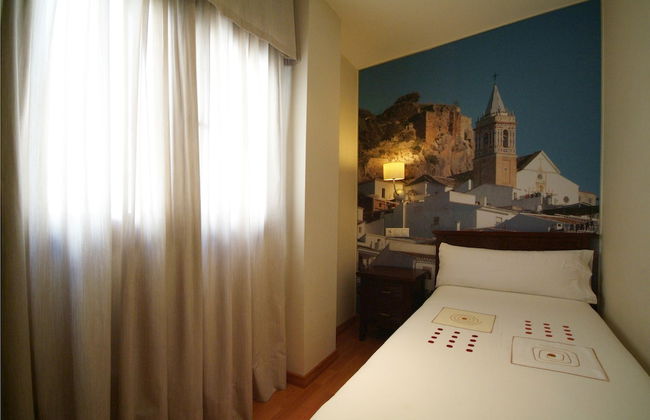 Apartamentos Ardales - Photo 9