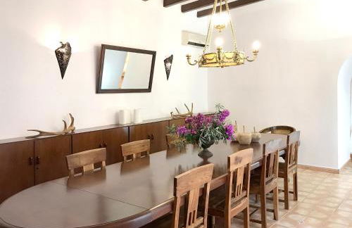 Spacious villa in Can Trabal with private pool and jacuzzi 980 m² - Foto 7