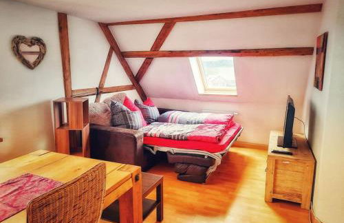 stilvolle Dachgeschoss-Wohnung in Top-Lage - Foto 5