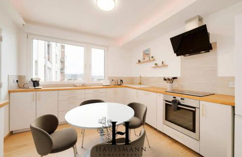 Magnifique appartement 6 personnes Gare de Nancy avec parking - Foto 6
