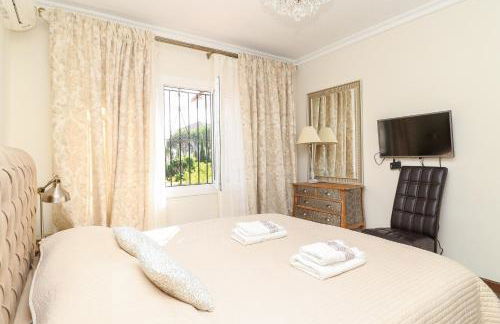 Villa Vita in Elviria, Marbella - Photo 20