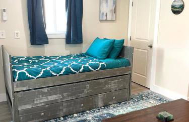 2 whole houses, Fire pit, Game room, feel at home. - Foto 59