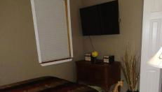 Authentic Treme Cottage Home - Photo 4