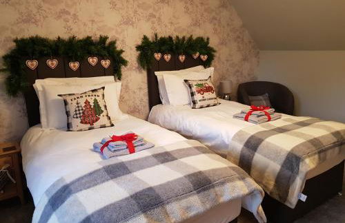 Smithy Cottage - Photo 42