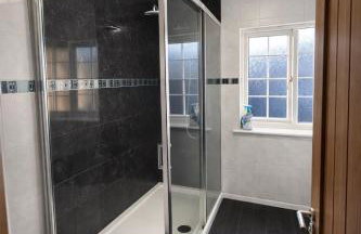 Modern 4-Bed House-Close Links to M5 & M6 - Foto 18