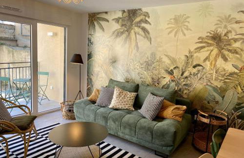 NOUVEAU - Jungle Montpeul - Clim - Wifi fibre - Netflix - 5' du centre et gare - Parking - Loggia - 15' des plages - Foto 2