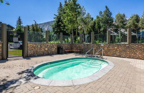 Updated 3 Bedroom 3 Bathroom Snowcreek Phase V #884, Sleeps 6 - Foto 2