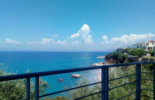 Avia Holiday Homes - Photo 19