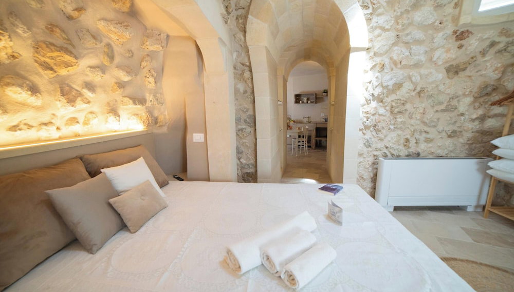 Lisària Villa Delle Meraviglie with pool - Foto 1, Habitación