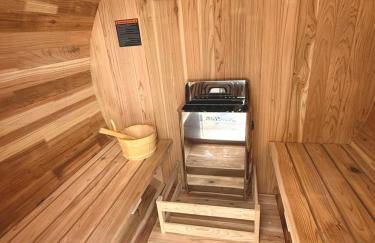 Cozy Cottage with Jacuzzi, Sauna, Fire Pit and Reading Nook! - Foto 4