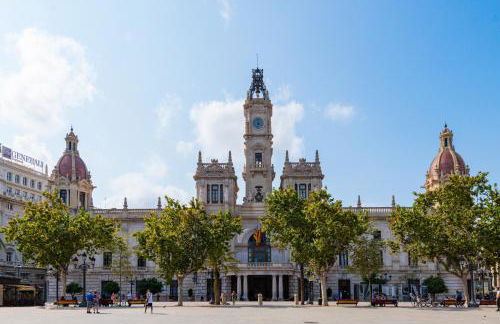 Ayuntamiento Panoramic - Photo 41
