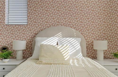 Luxe Queen Creek Home with Pool, Yard, Work Station - Photo 43