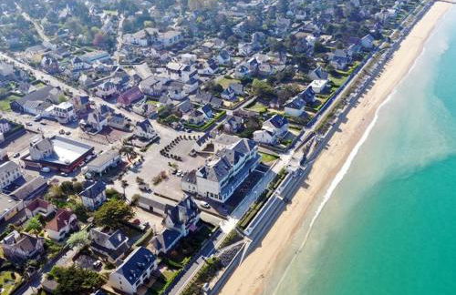 Chalet de Standing 6 Pers. à Jullouville - Piscine Chauffée, Plage à Proximité, Wi-Fi Inclus - FR-1-361-536 - Foto 36