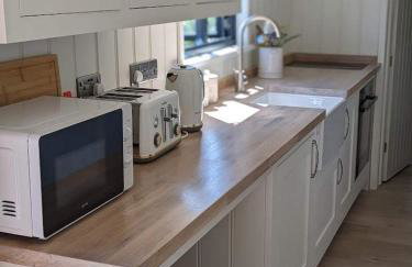 Unique Double Shepherd's Hut Hideaway - Pembrokeshire - Foto 37