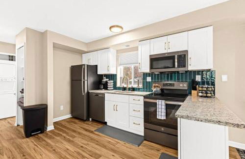 Newly Renovated Flat near Downtown Roseville - Foto 5