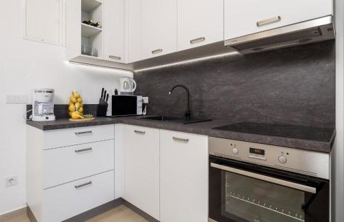 Amazing Apartment In Simuni With Wifi - Foto 5