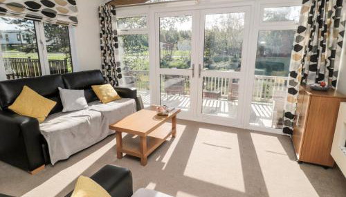 Pinecone Lodge - No 9 - Photo 3