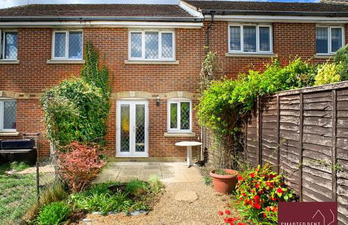 Woking - Parking Garden 2Bed - Photo 15