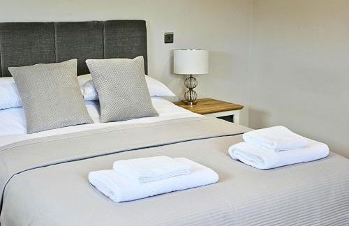 NEW! Stunning & Huge 5BR with Parking & Garden - Perfect for Families & Groups! Excellent Location - Foto 33