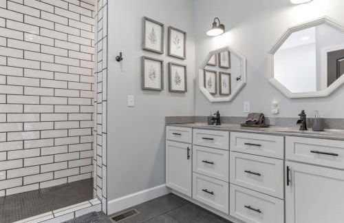 Serenity on Siverly by Purple Munky Hospitality - Foto 21