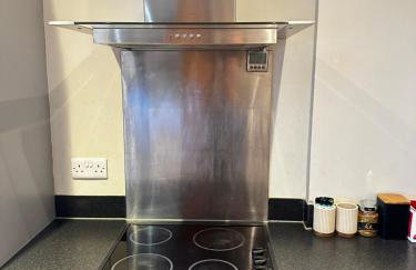 Beach Side APT with Home Cinema - Photo 25