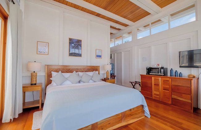 Aruna Resort & Villas - Photo 6
